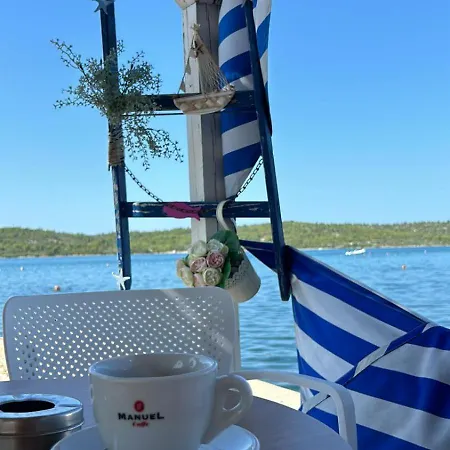 Gæstehus Mare Blue Pirovac